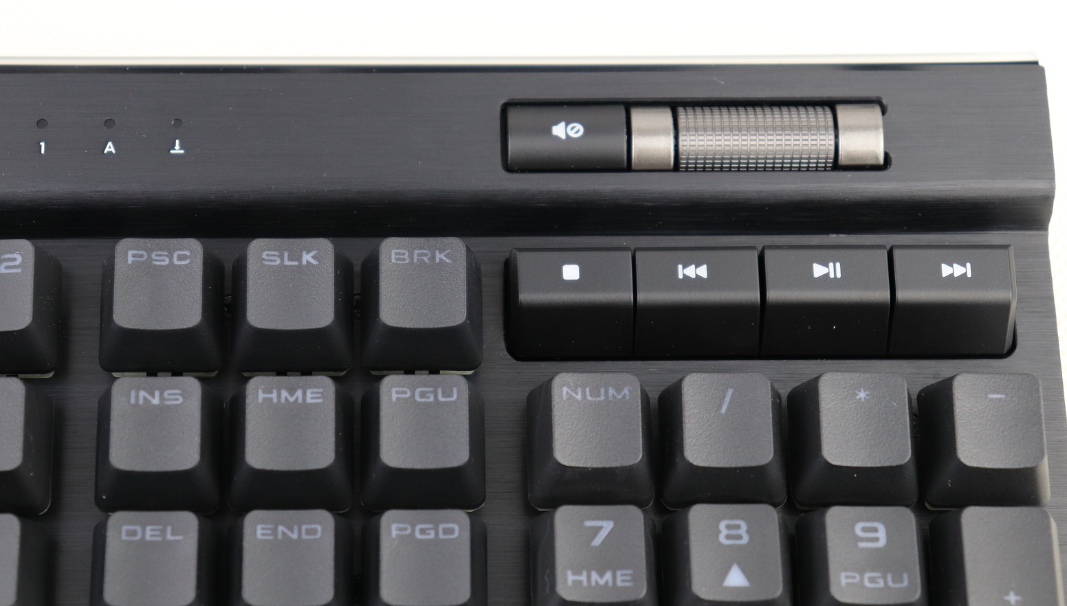 Corsair K95 RGB PLATINUM XT Mechanical Keyboard